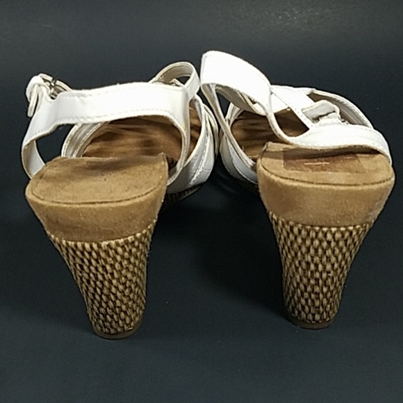 SOLD EBAY Aerosoles Sassy Plush Wedge Sandals 8 - Picture 4 of 8